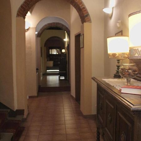 Hotel Borgo Antico Бибиена Екстериор снимка