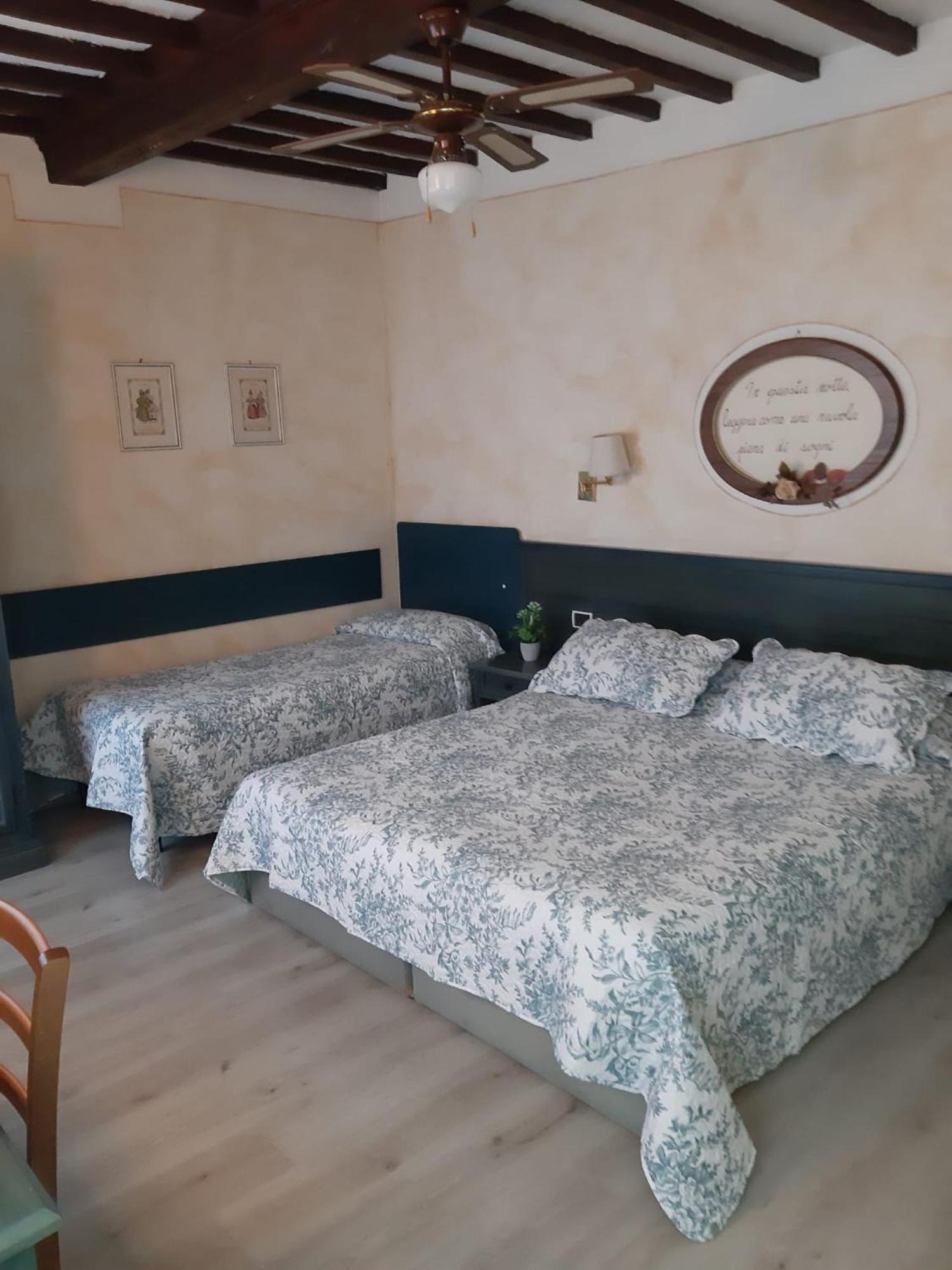 Hotel Borgo Antico Бибиена Екстериор снимка
