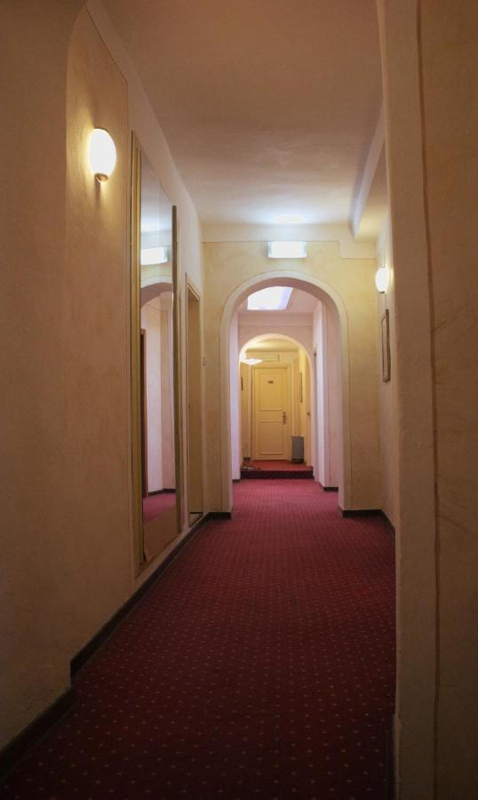 Hotel Borgo Antico Бибиена Екстериор снимка